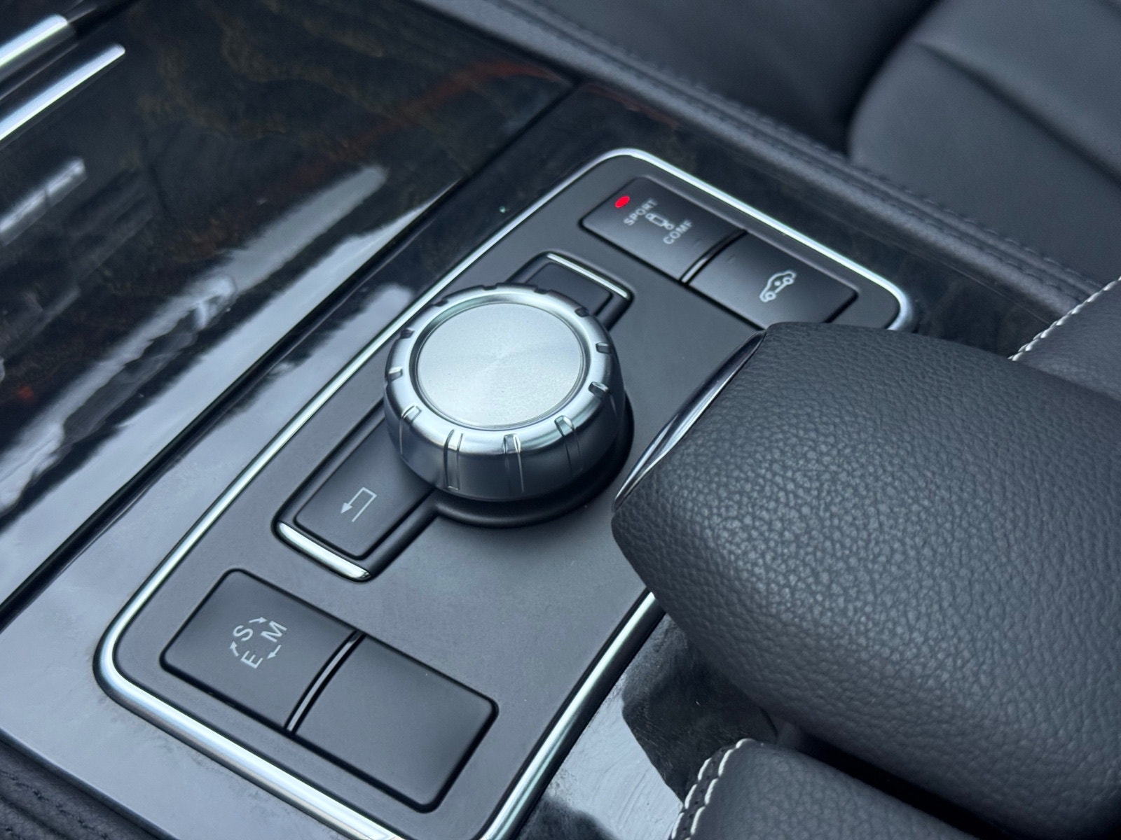 Hovedbilde av Mercedes-Benz CLS500