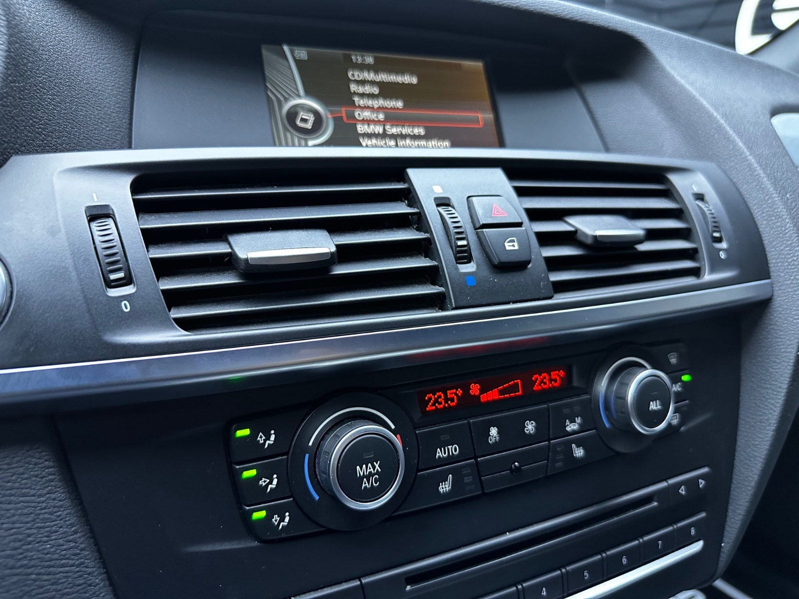 Hovedbilde av BMW X3