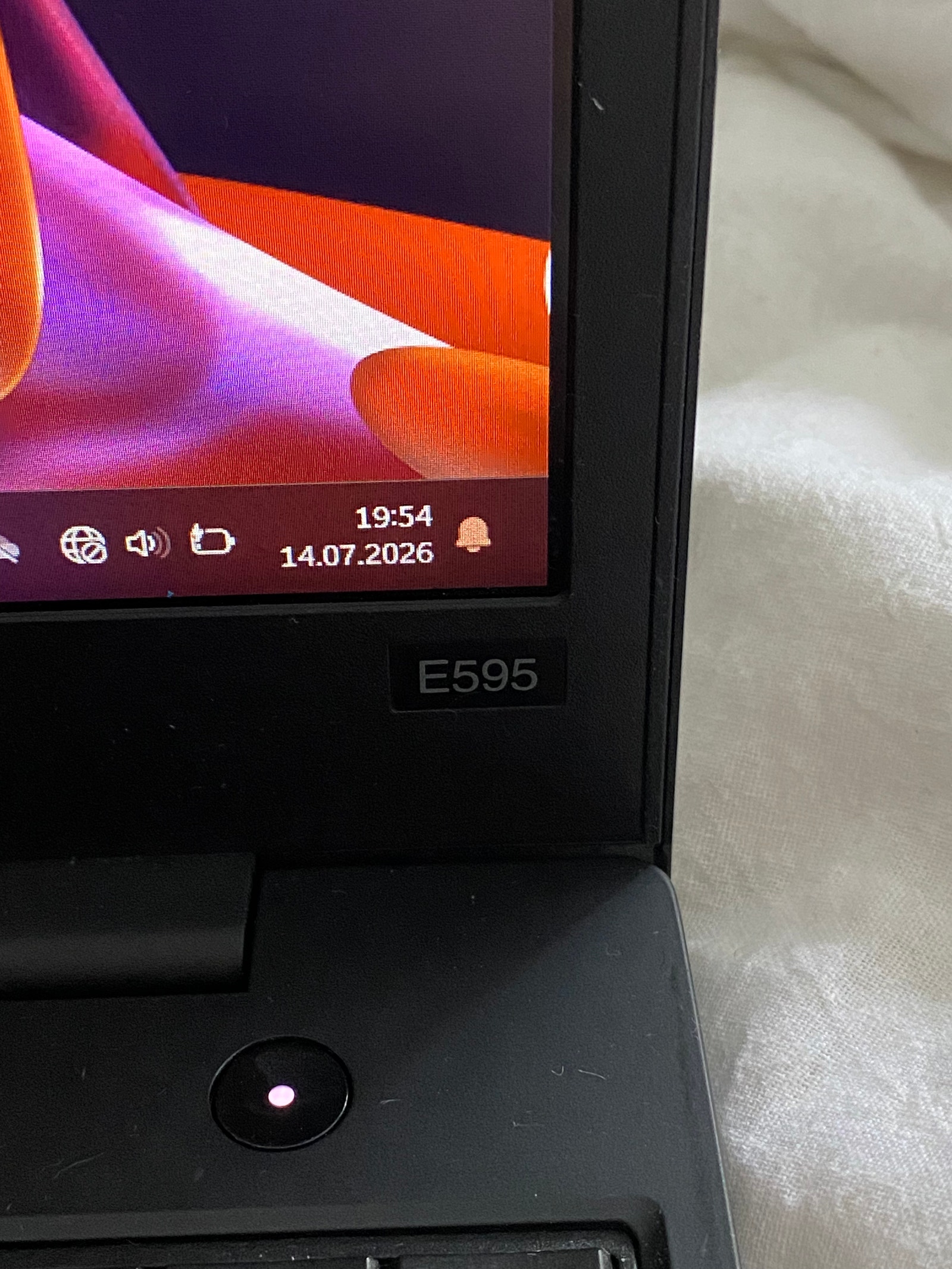 Lenovo ThinkPad E595 – 16 GB RAM – 256 GB SSD – Windows 11 Pro