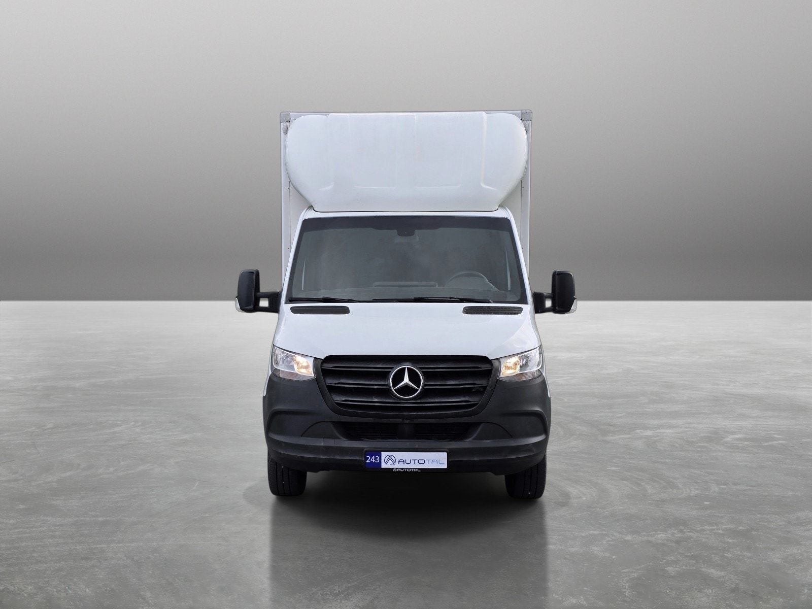 Mercedes-Benz Sprinter - Photo 2