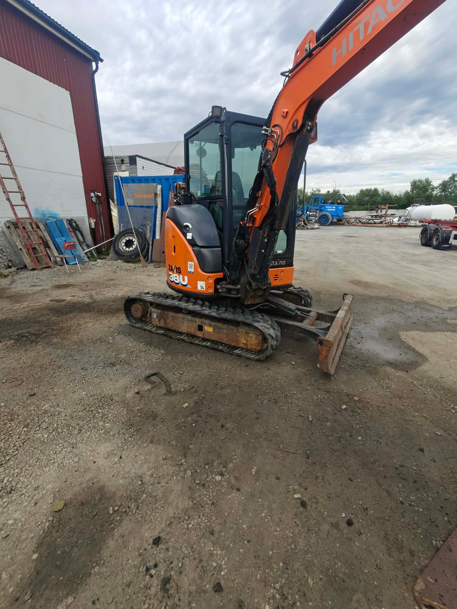 Til salgs: Hitachi ZX38U-6 - 2019 - Minigraver | FINN.no