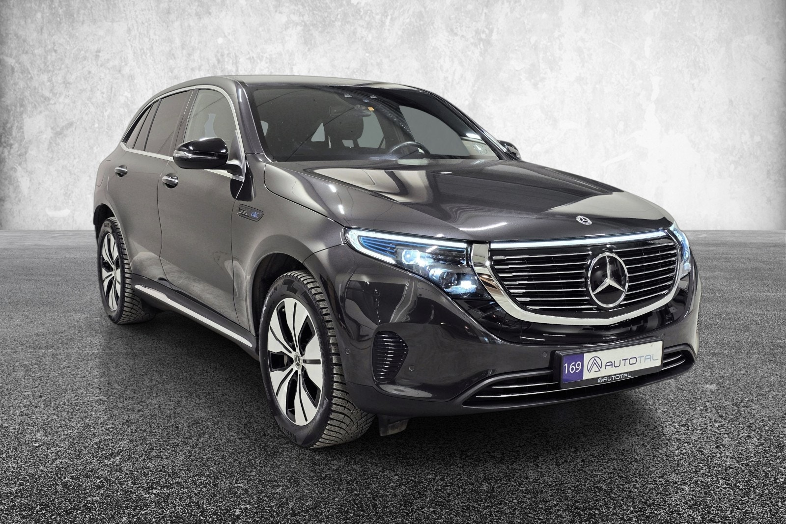 Mercedes-Benz EQC400 - Photo 2