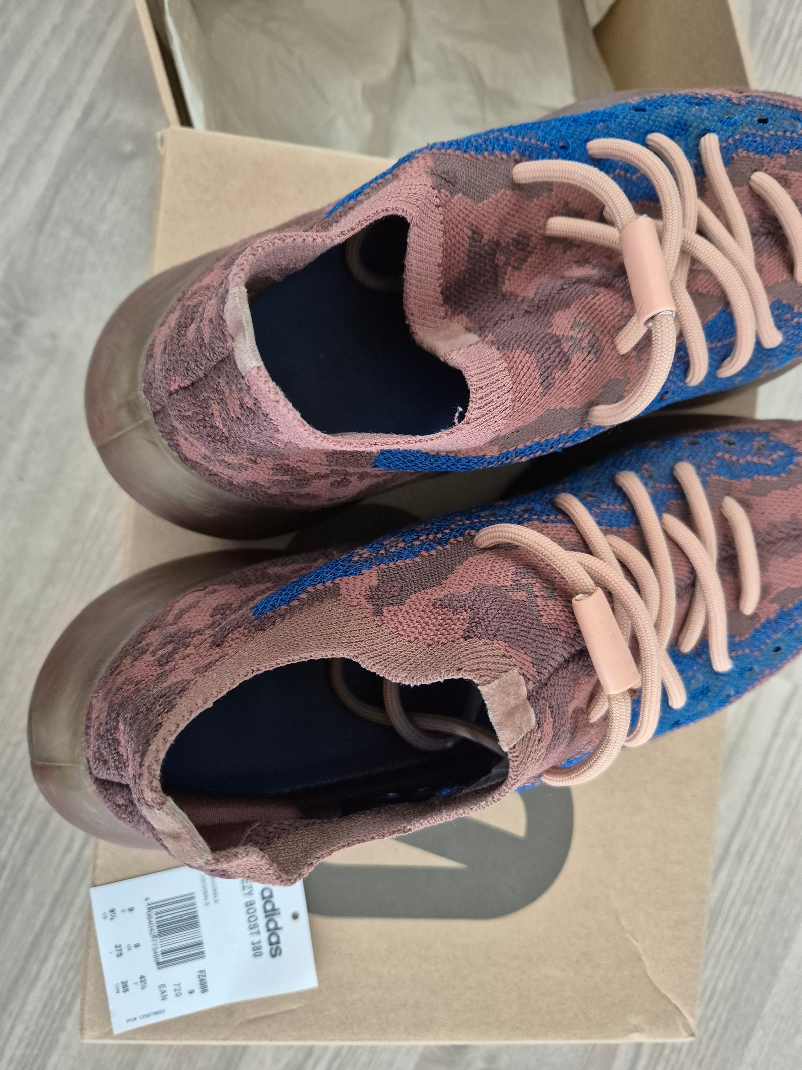 YEEZY BOOST 380 | FINN-torget