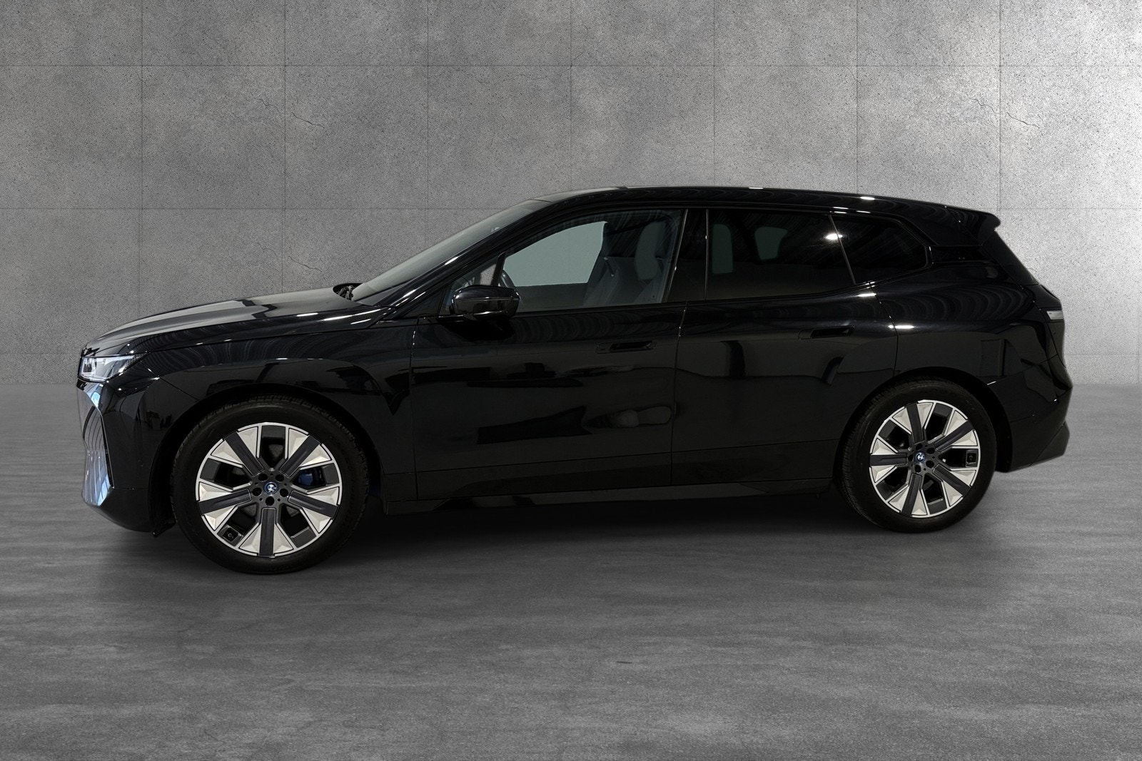 BMW iX - Photo 3