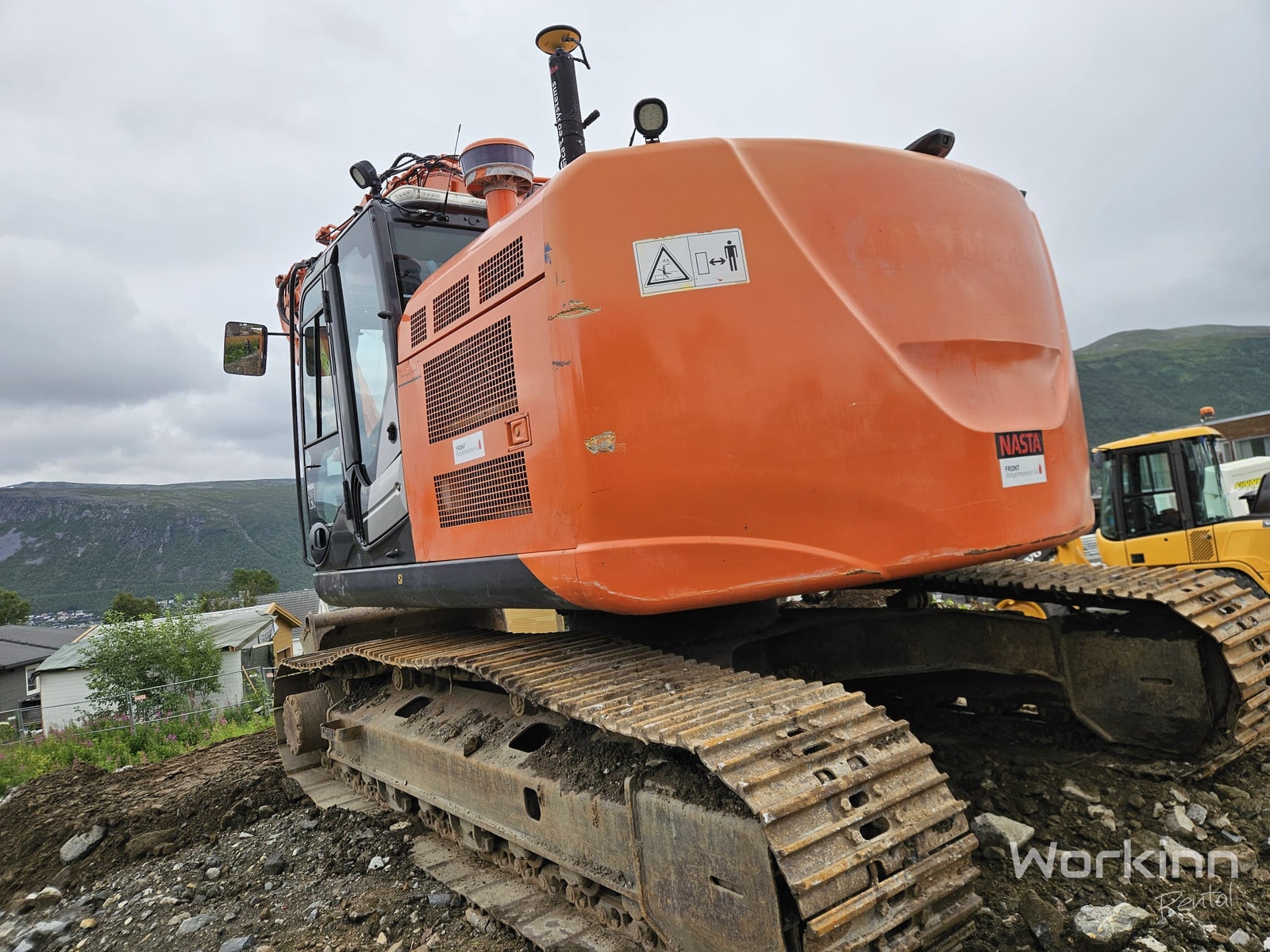 Til salgs: Hitachi ZX225 - 5B - 2015 - Gravemaskin - 164 hk | FINN.no