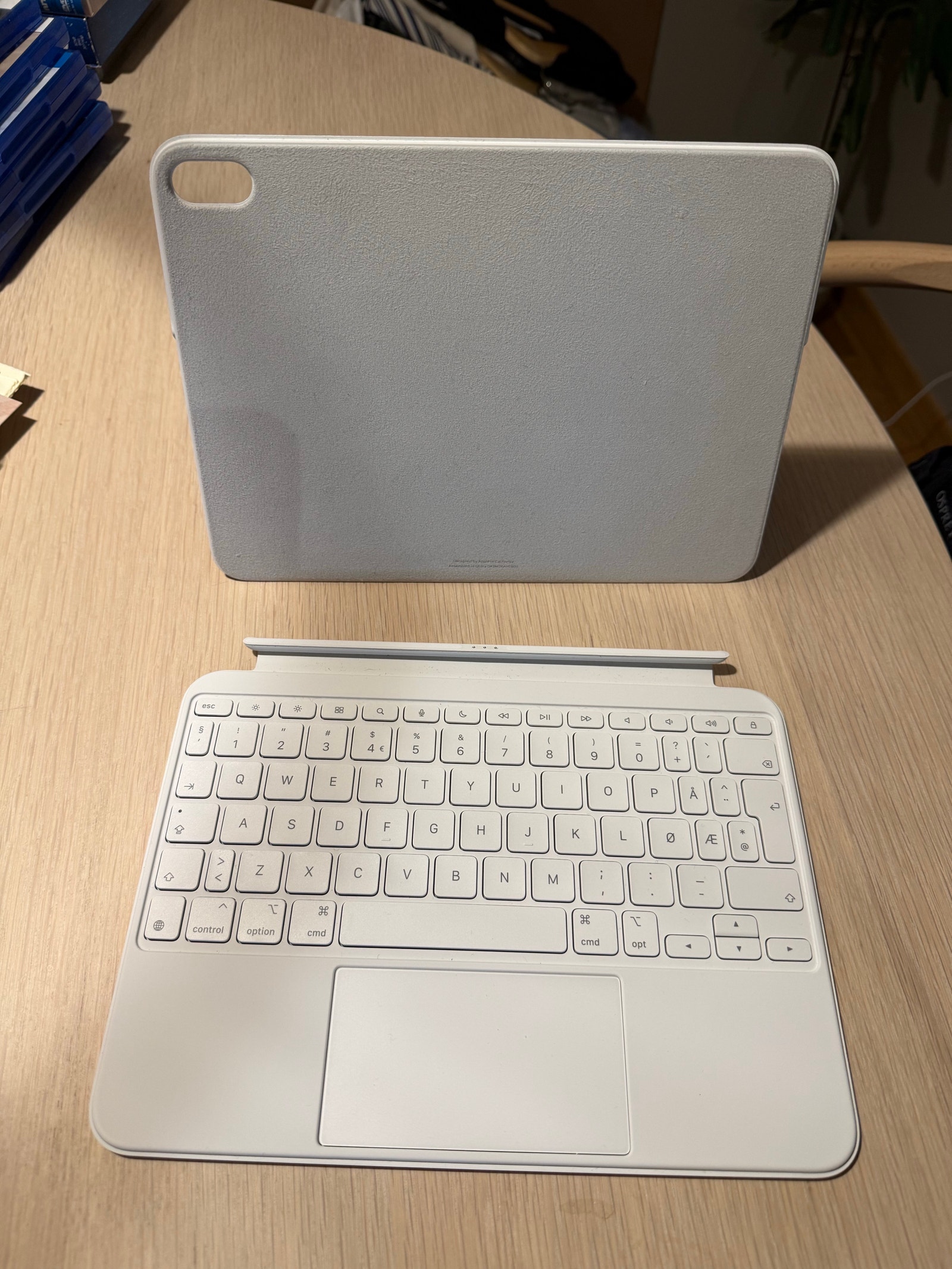 Apple iPad Magic Keyboard Folio | FINN-torget