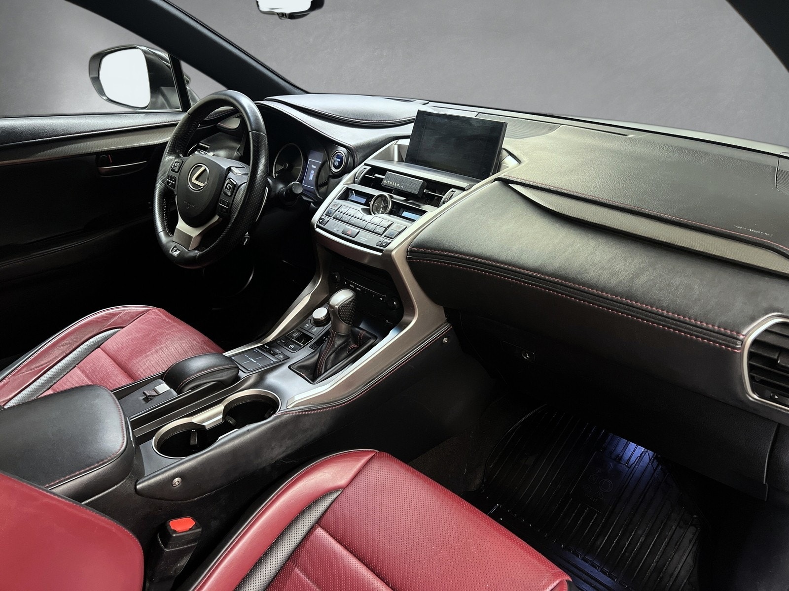 Hovedbilde av Lexus NX300h