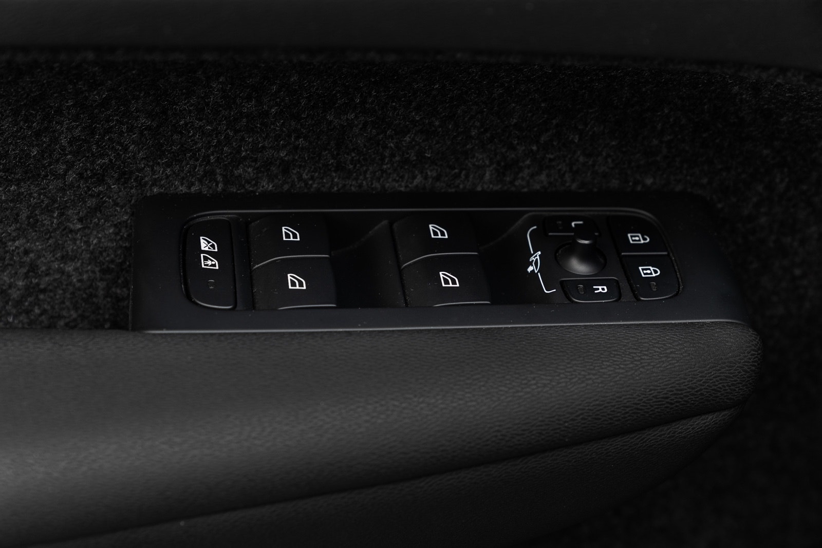 Hovedbilde av Volvo C40