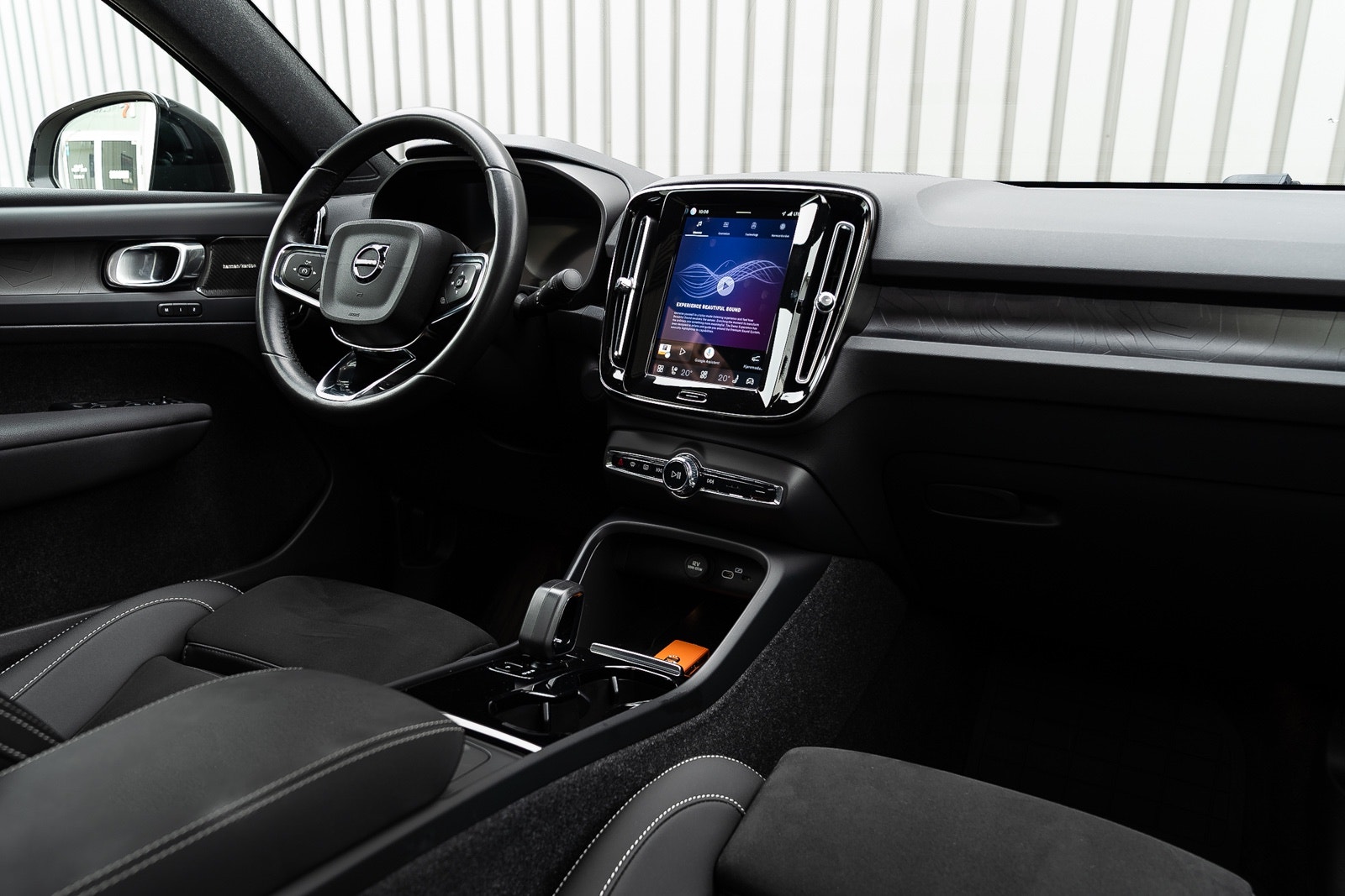 Hovedbilde av Volvo C40