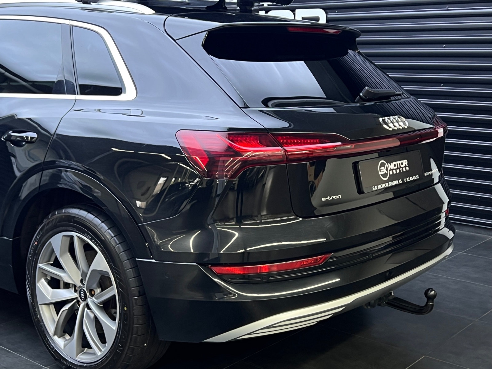 Hovedbilde av Audi e-tron