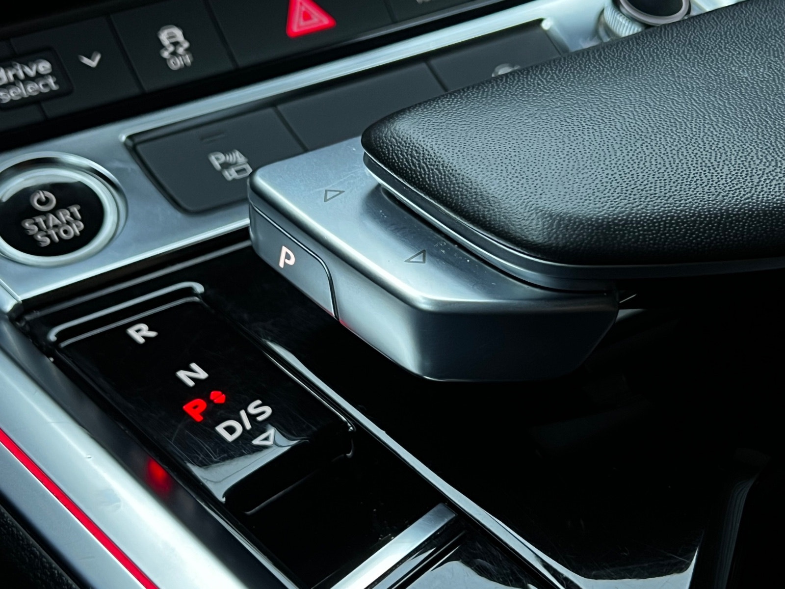 Hovedbilde av Audi e-tron