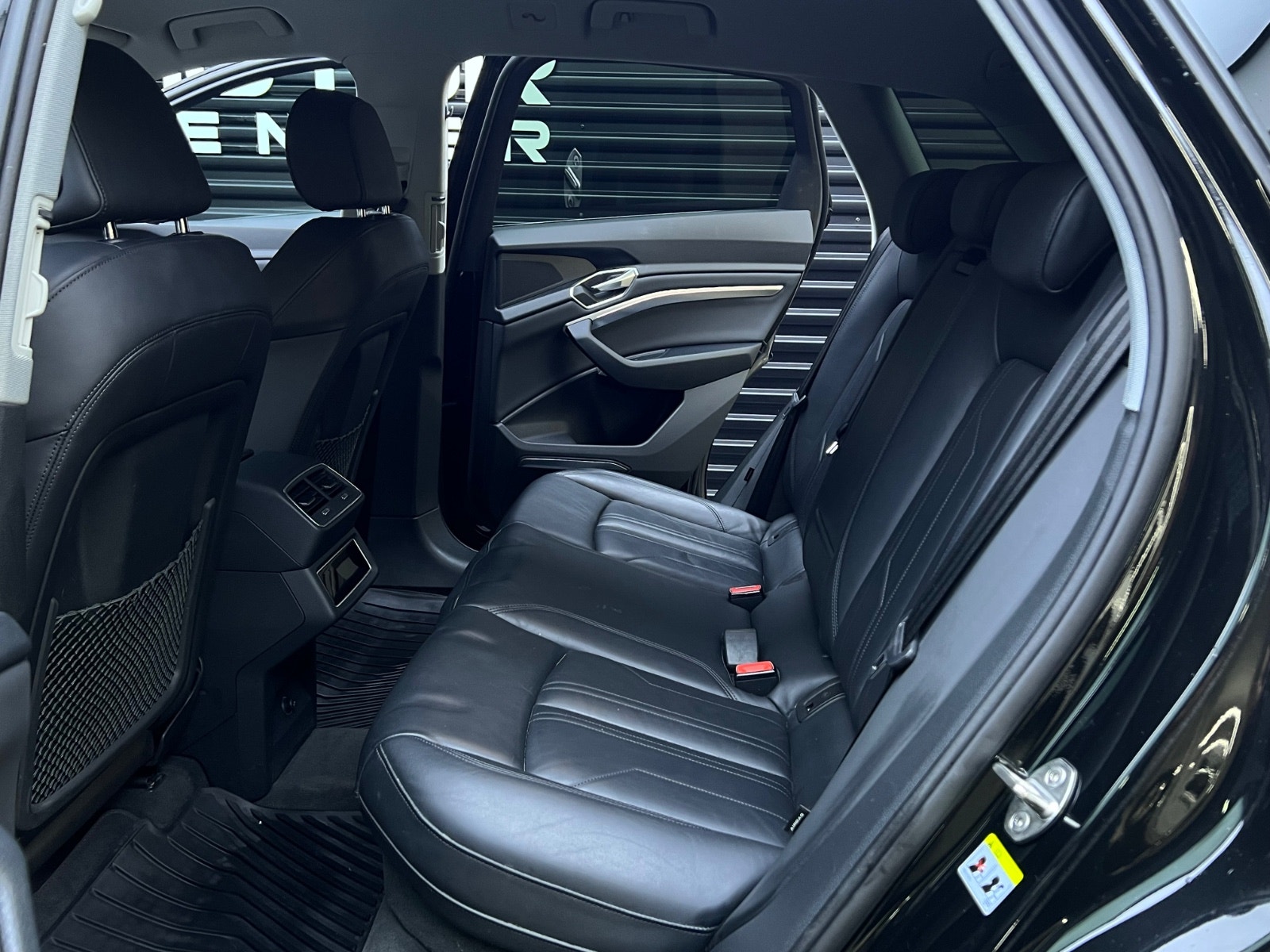 Hovedbilde av Audi e-tron