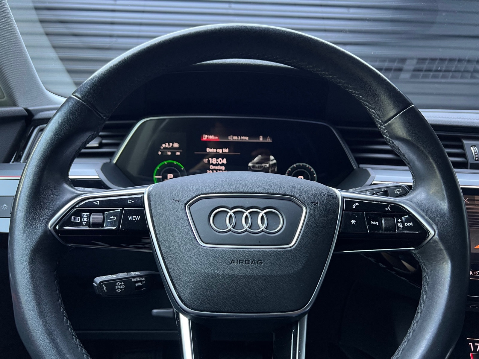 Hovedbilde av Audi e-tron