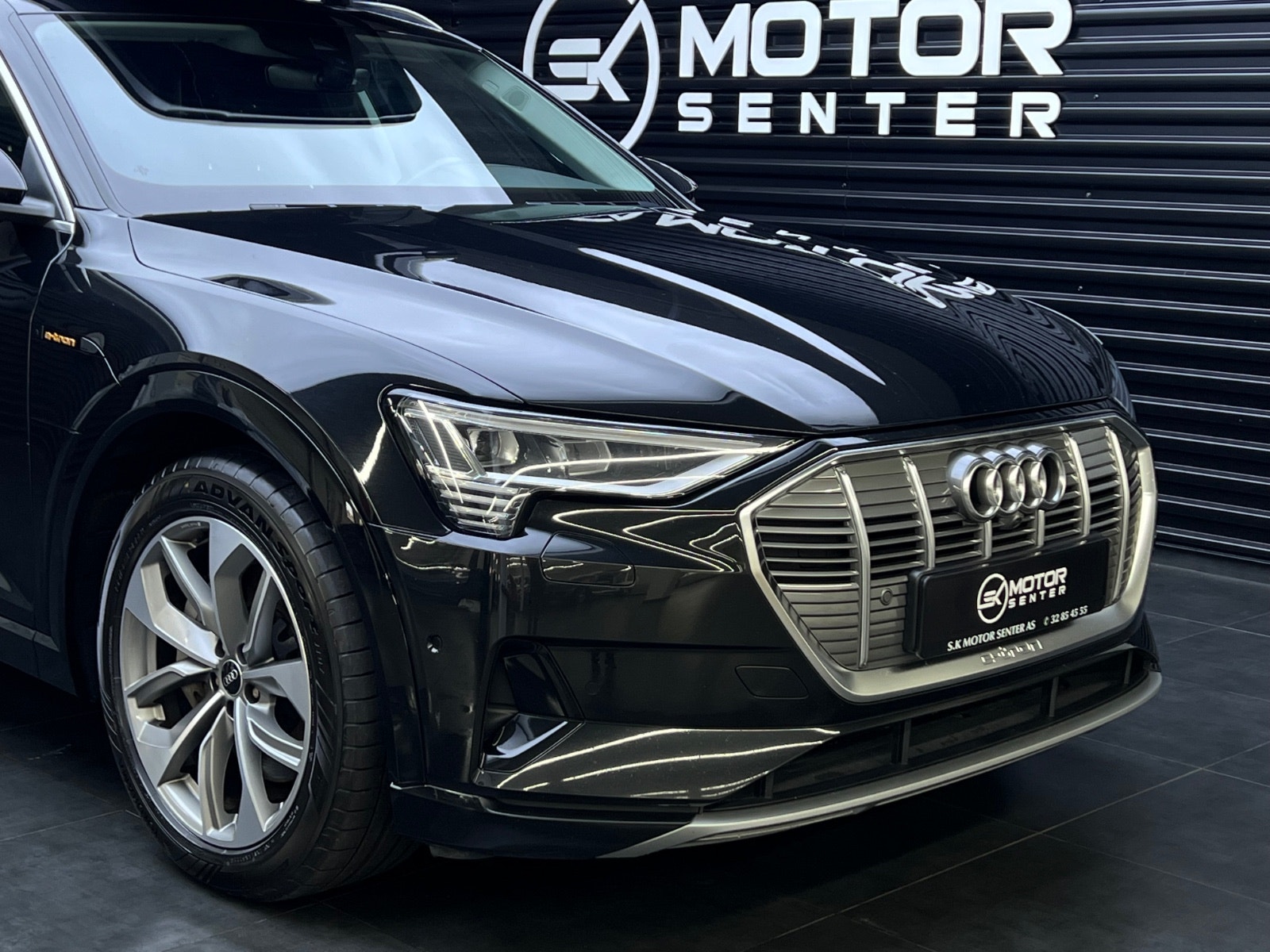 Hovedbilde av Audi e-tron