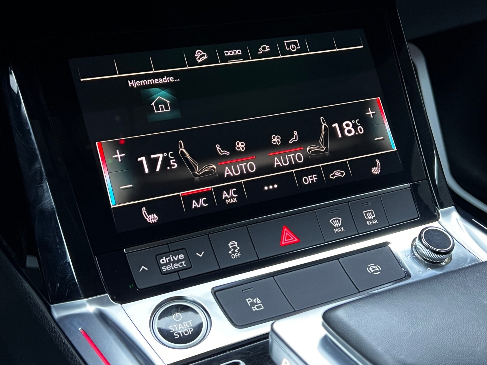 Hovedbilde av Audi e-tron