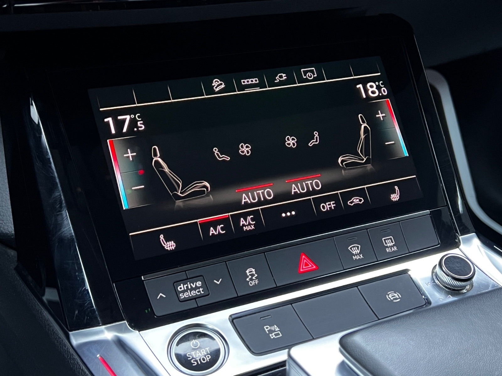 Hovedbilde av Audi e-tron