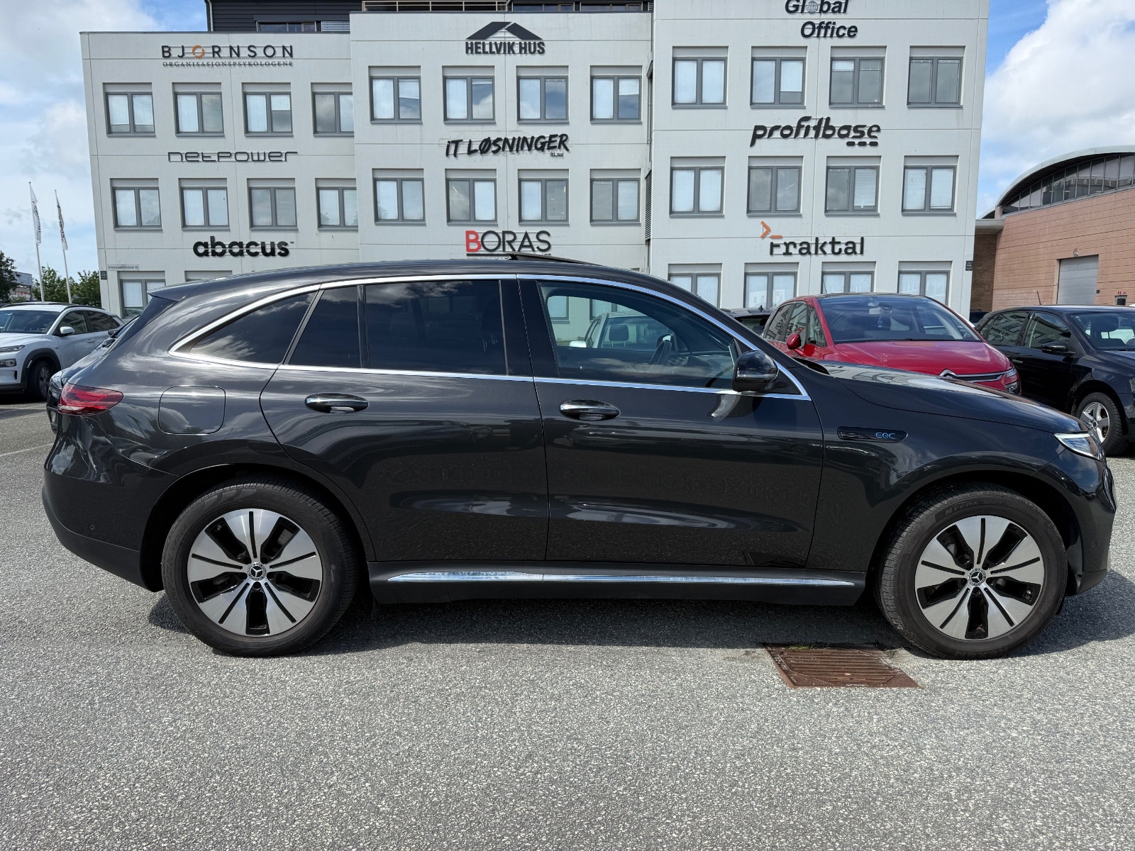 Hovedbilde av Mercedes-Benz EQC400