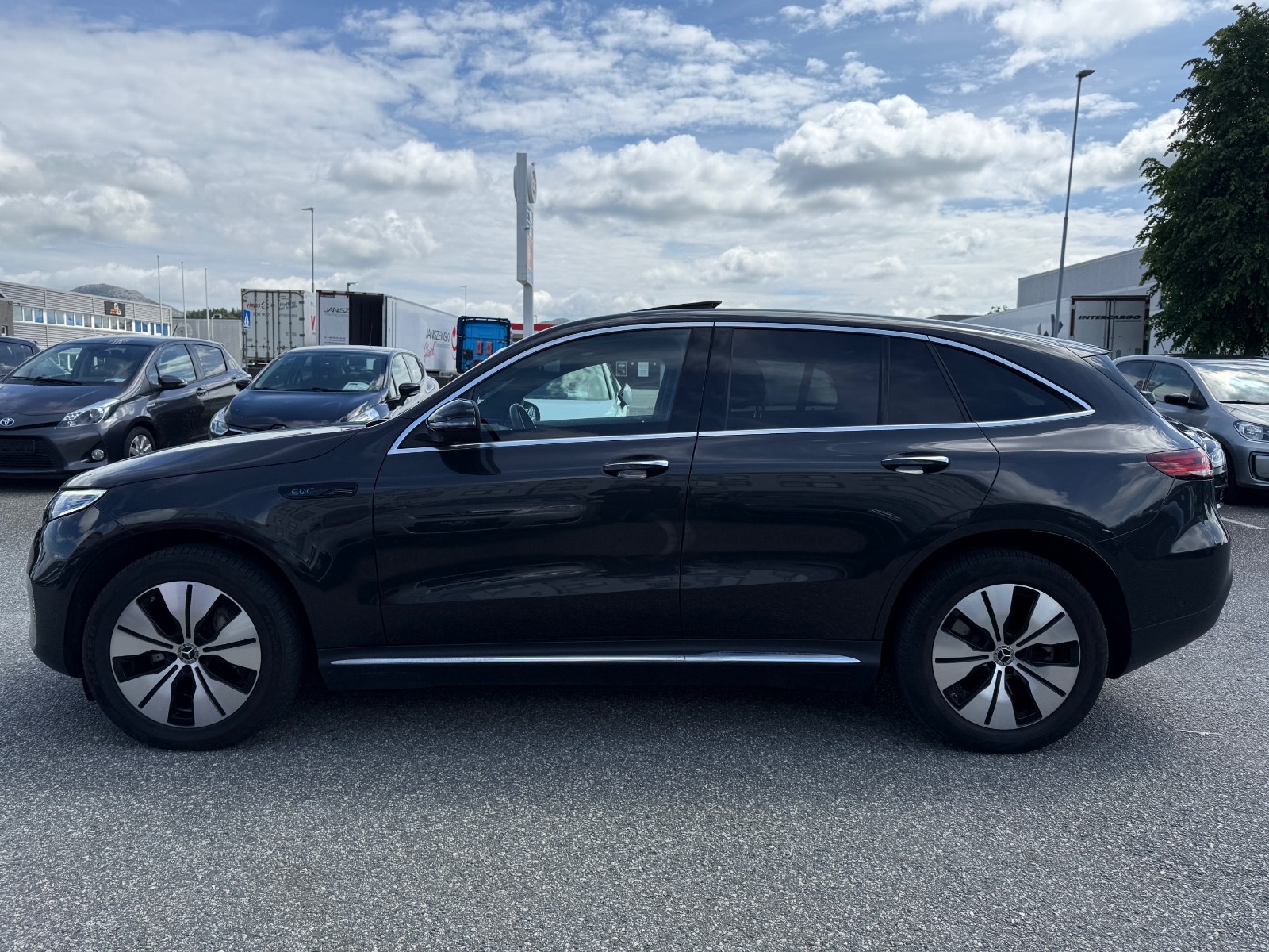 Hovedbilde av Mercedes-Benz EQC400