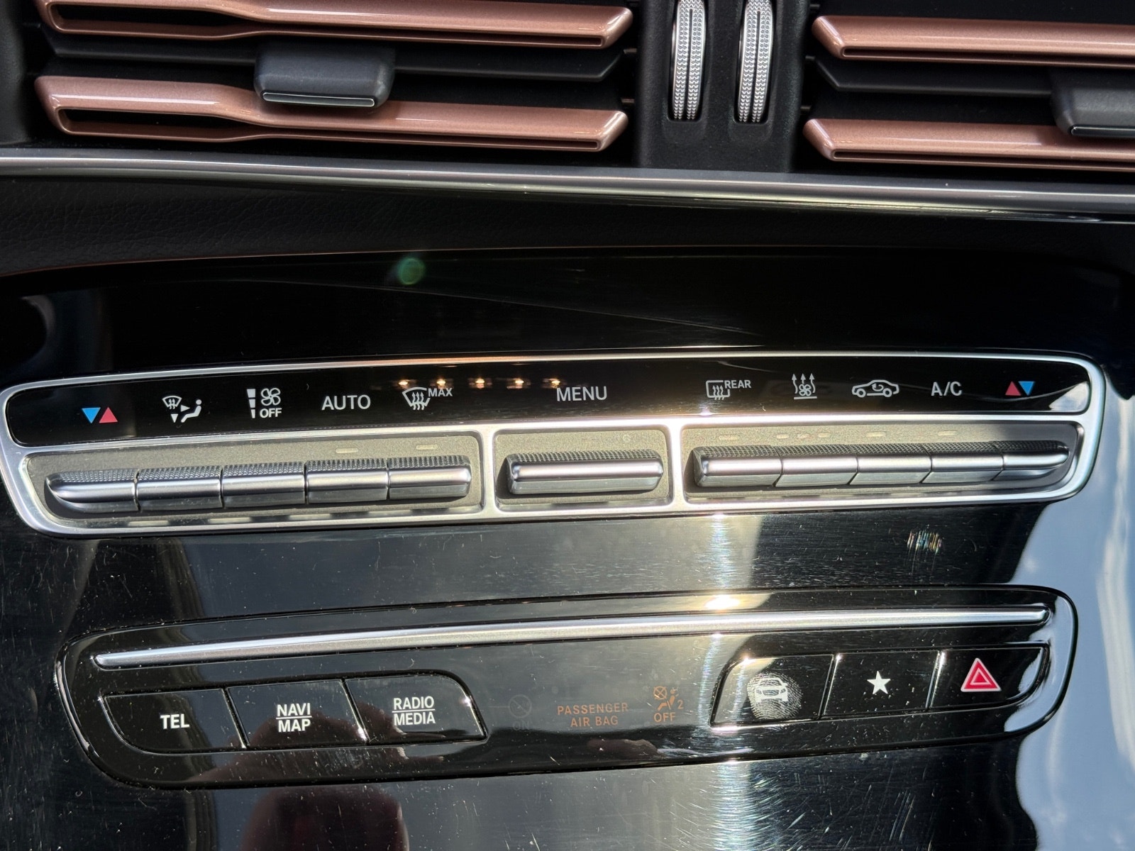 Hovedbilde av Mercedes-Benz EQC400