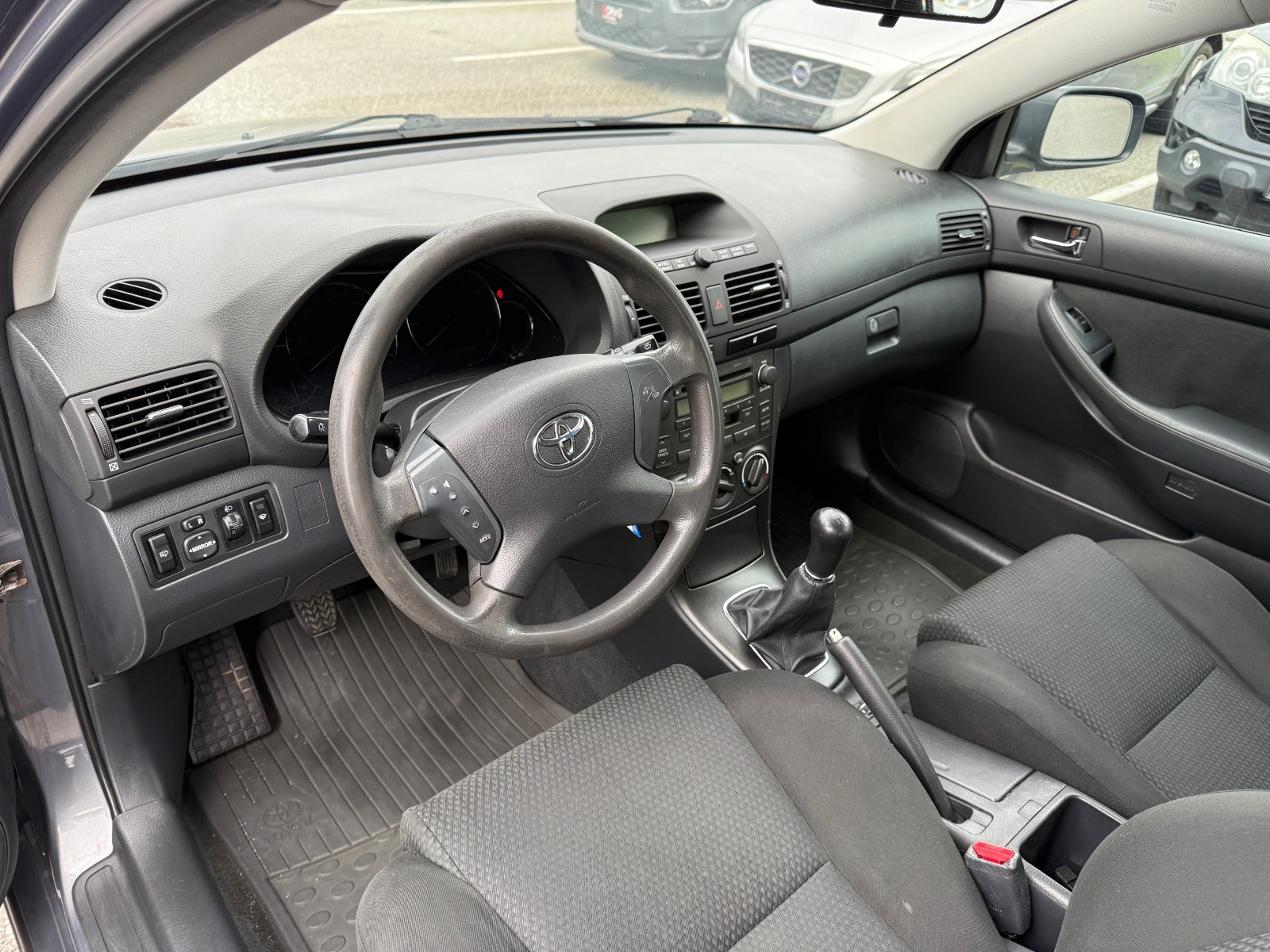 Hovedbilde av Toyota Avensis
