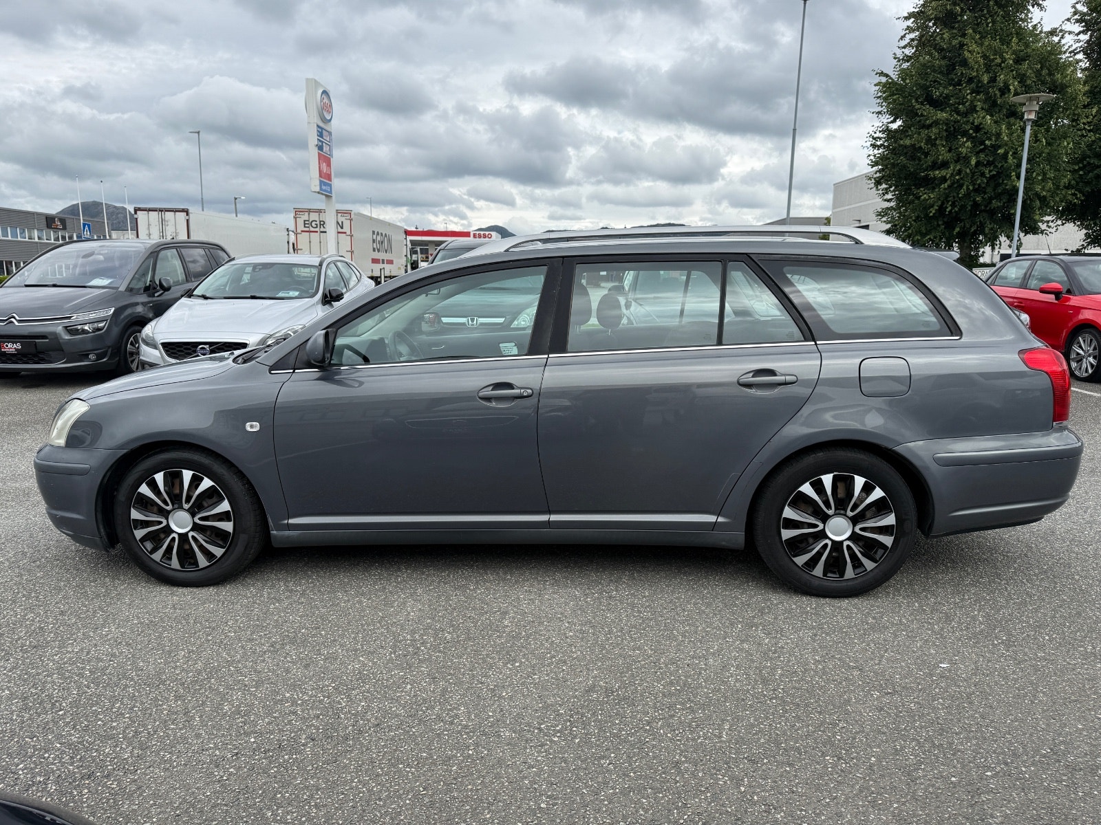 Hovedbilde av Toyota Avensis