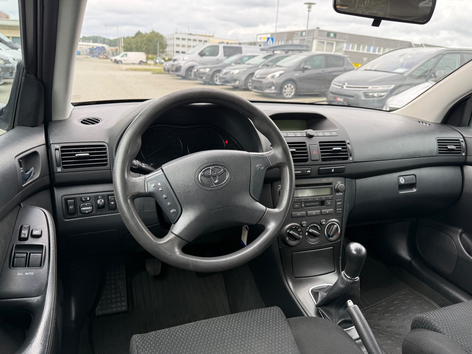 Hovedbilde av Toyota Avensis