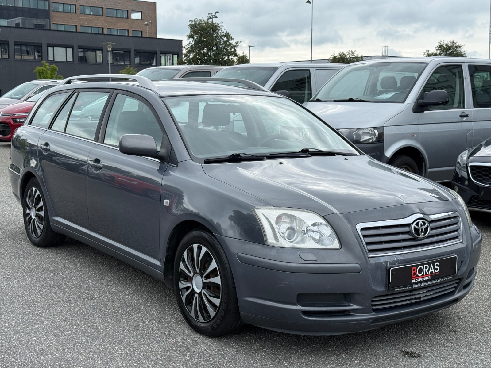 Hovedbilde av Toyota Avensis