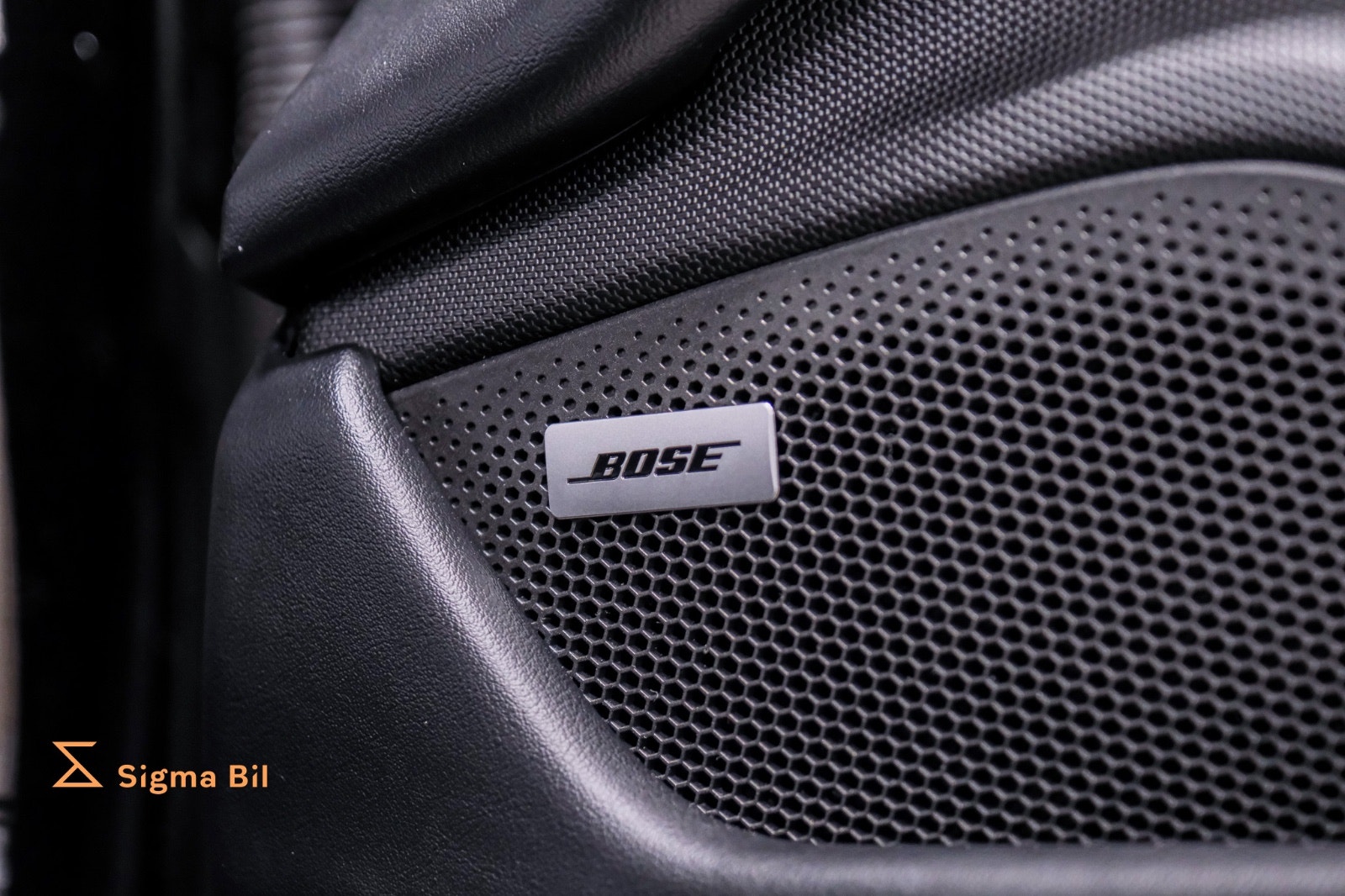 Bilde av Porsche Taycan 4