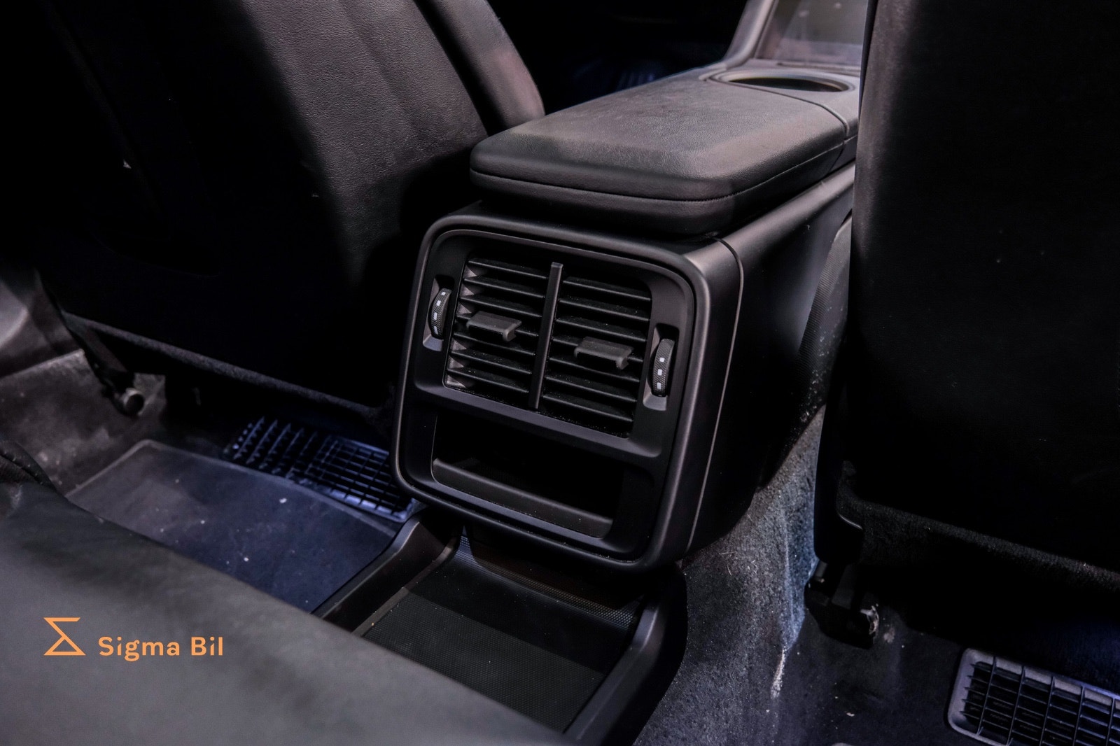 Bilde av Porsche Taycan 4
