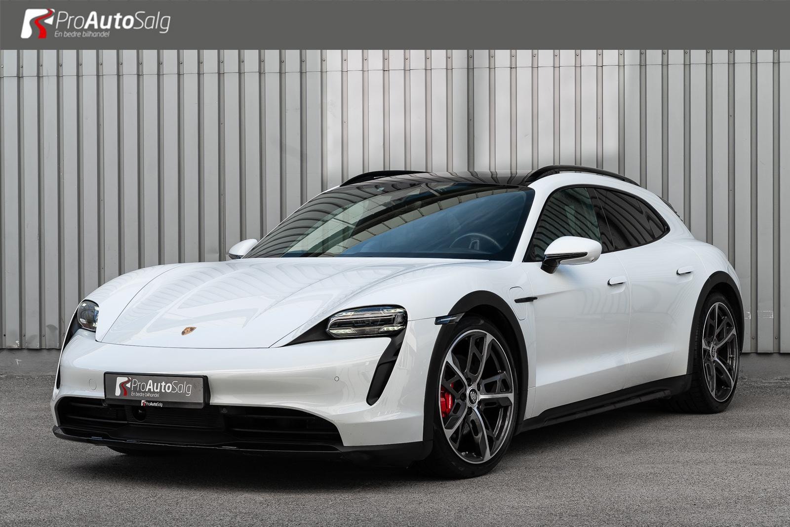 Bilde av 'Porsche Taycan Cross Turismo'
