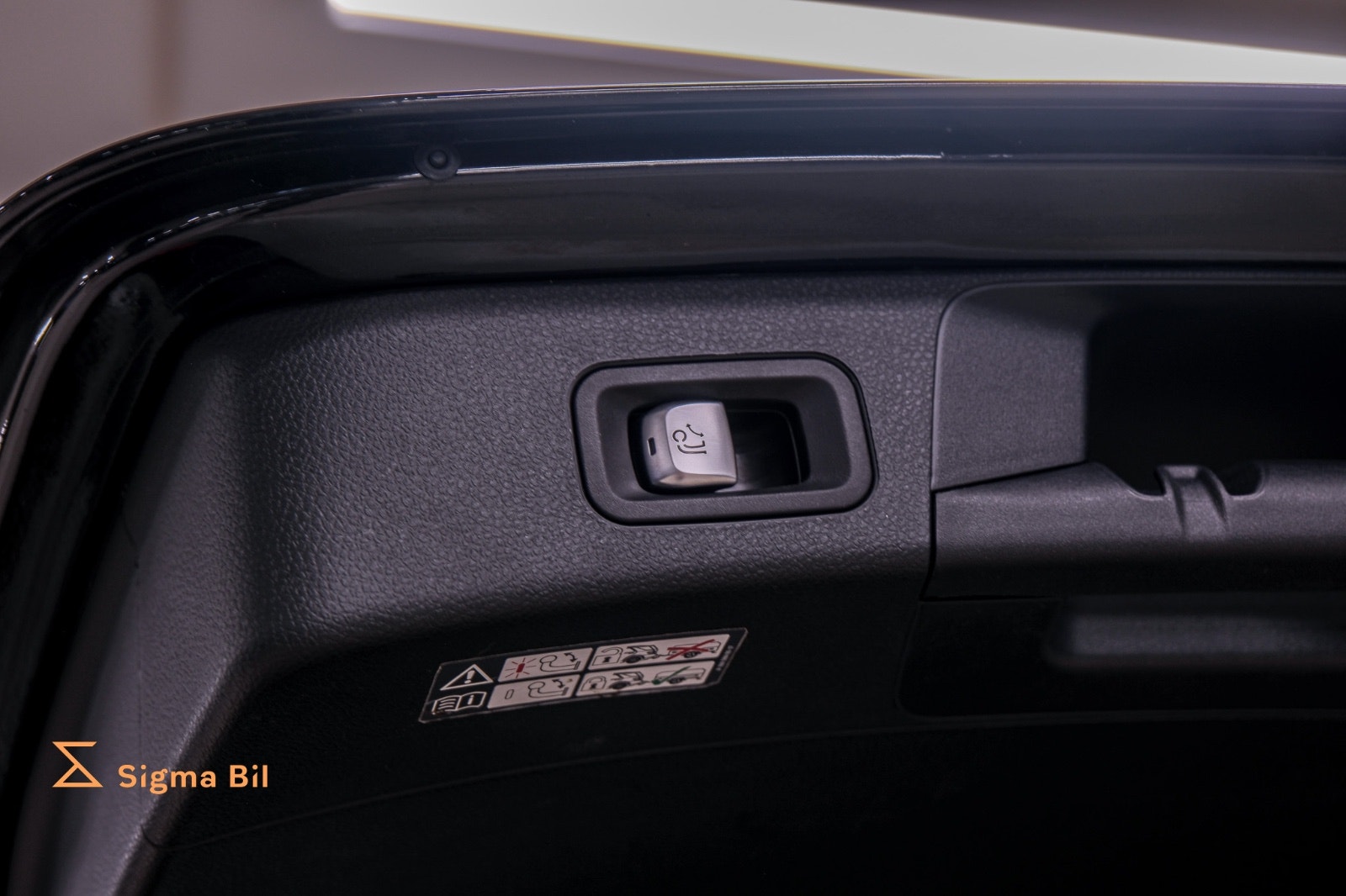 Bilde av Mercedes-Benz C350 e