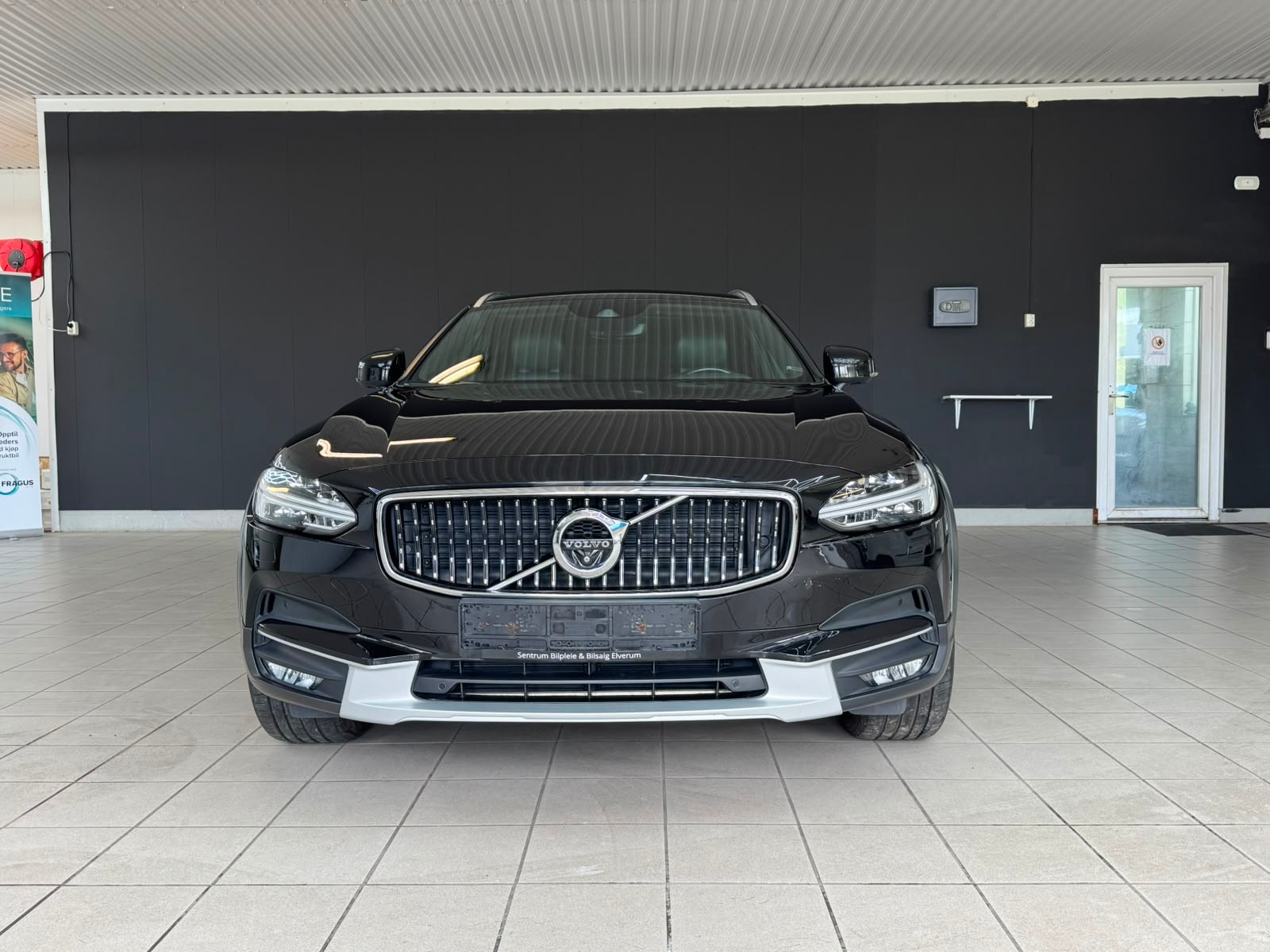 Volvo V90 Cross Country