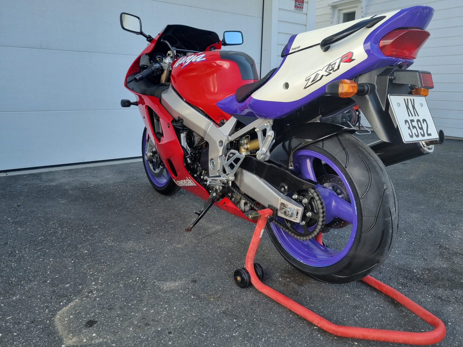 Til salgs: Kawasaki Ninja ZX-7R - 1997 | FINN.no