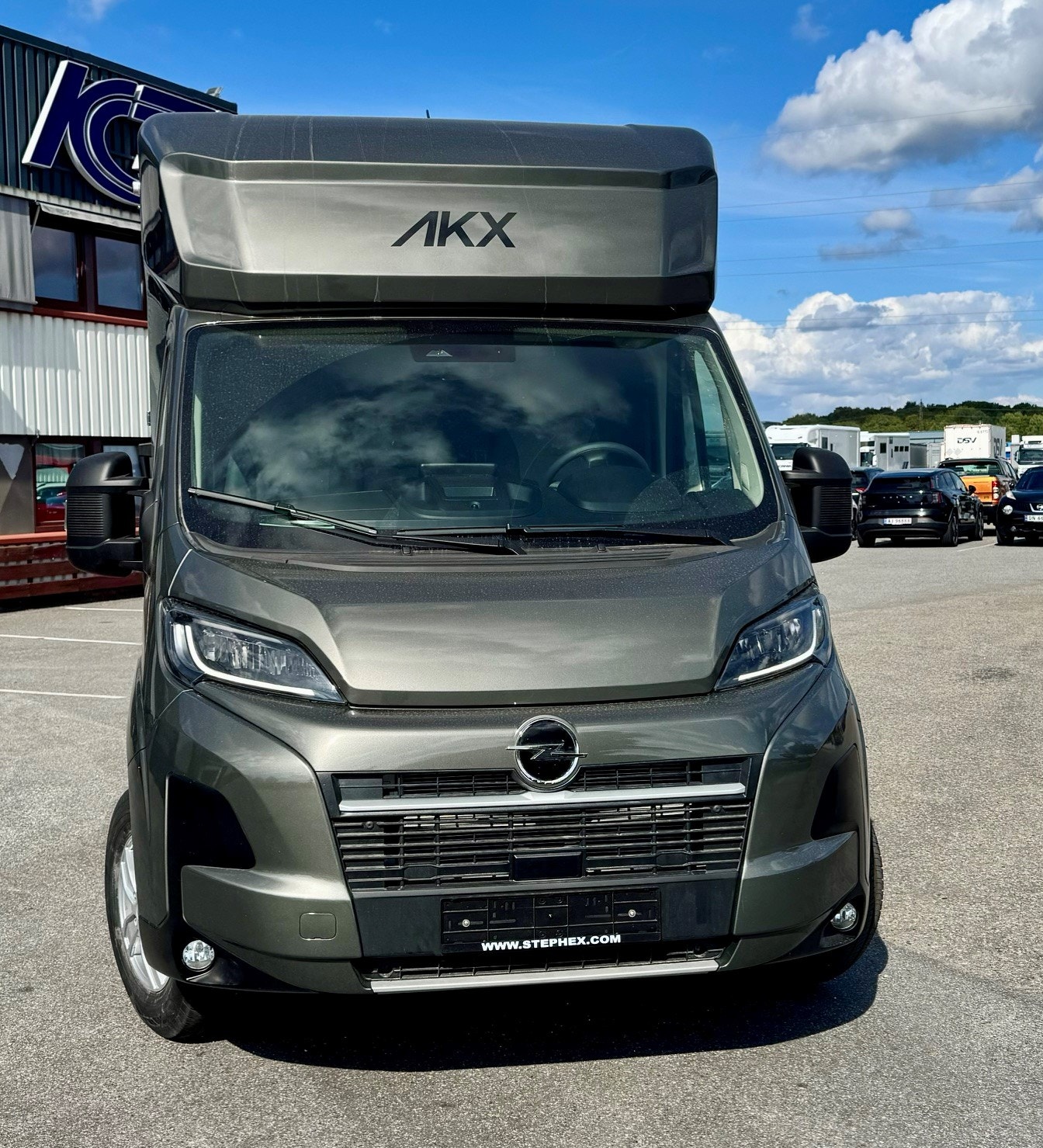 AKX Opel Movano 3,5t Chestbar hestebil – bilde 3