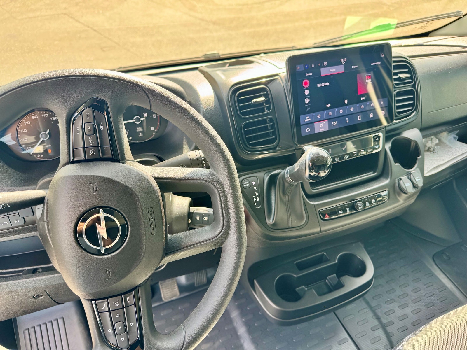 AKX Opel Movano 3,5t Chestbar hestebil – bilde 10