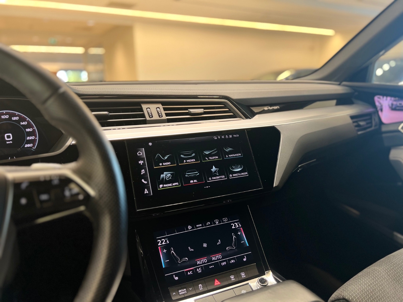 Hovedbilde av Audi e-tron Sportback