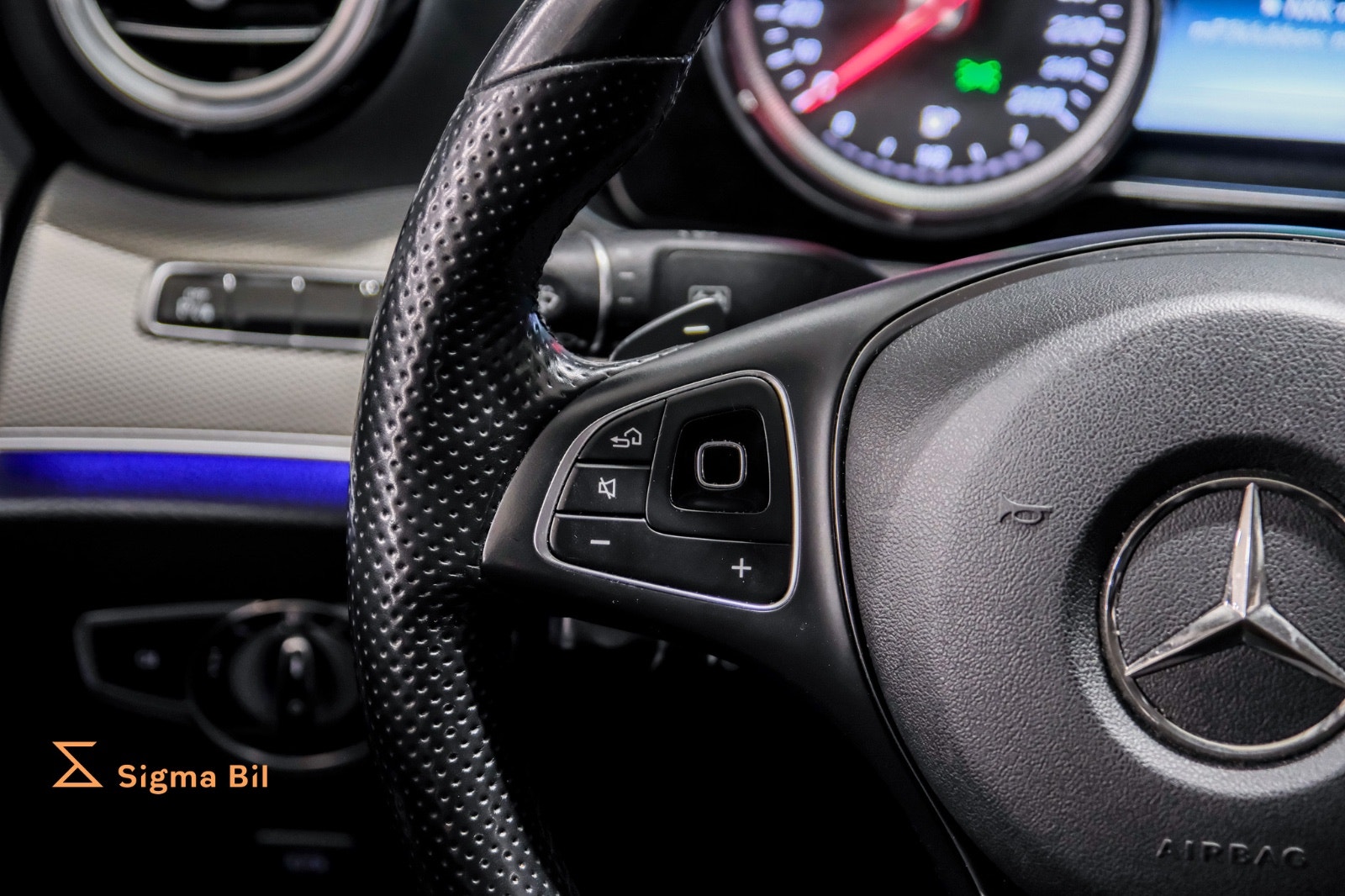 Bilde av Mercedes-Benz E350 e