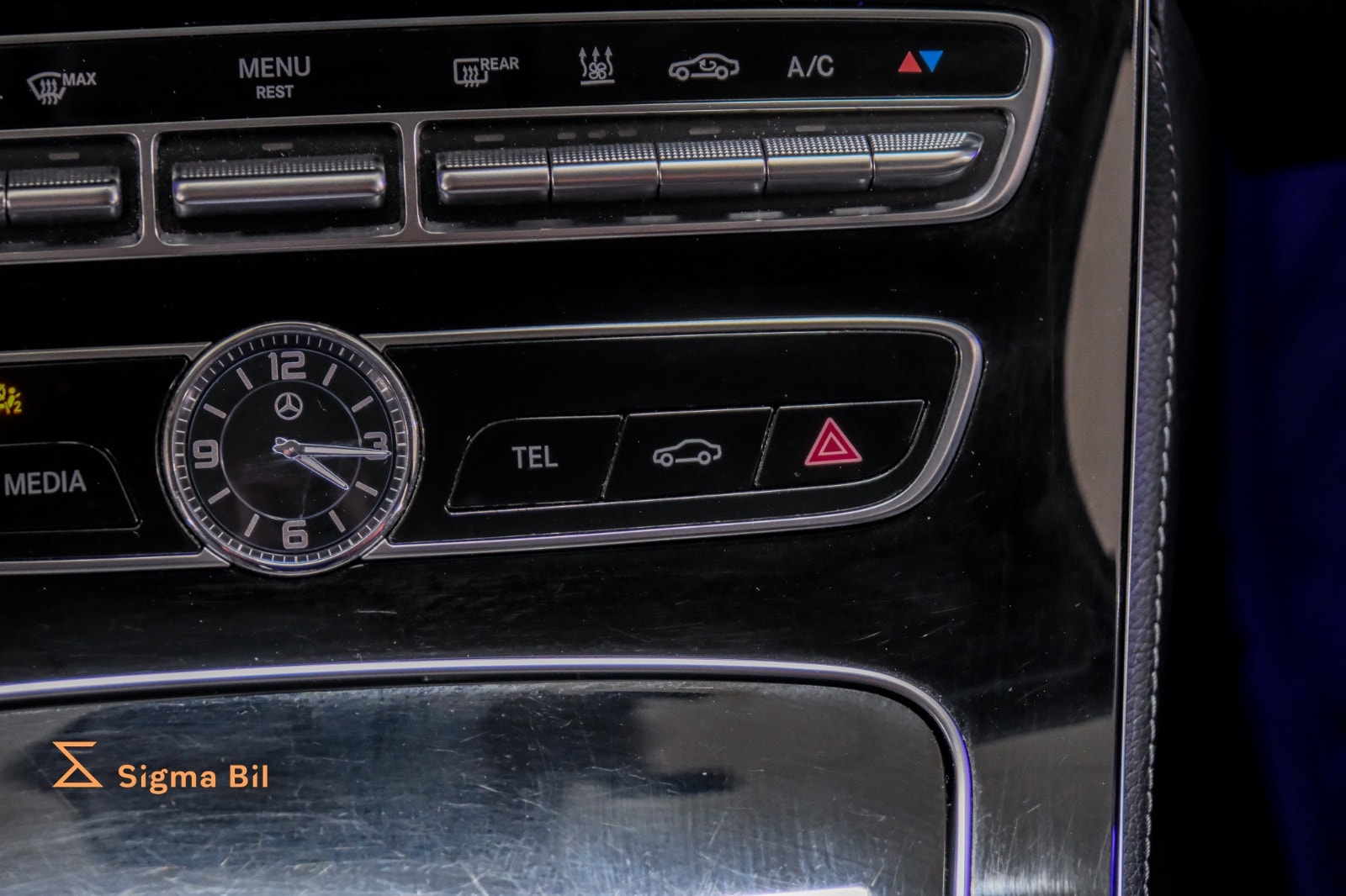Bilde av Mercedes-Benz E350 e