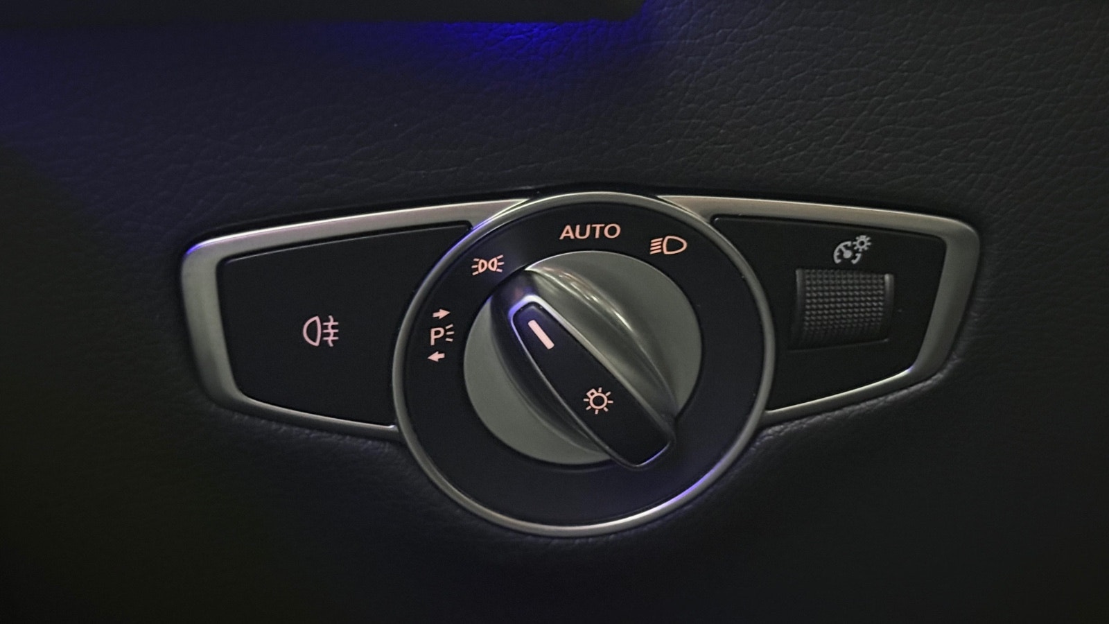 Hovedbilde av Mercedes-Benz EQC400