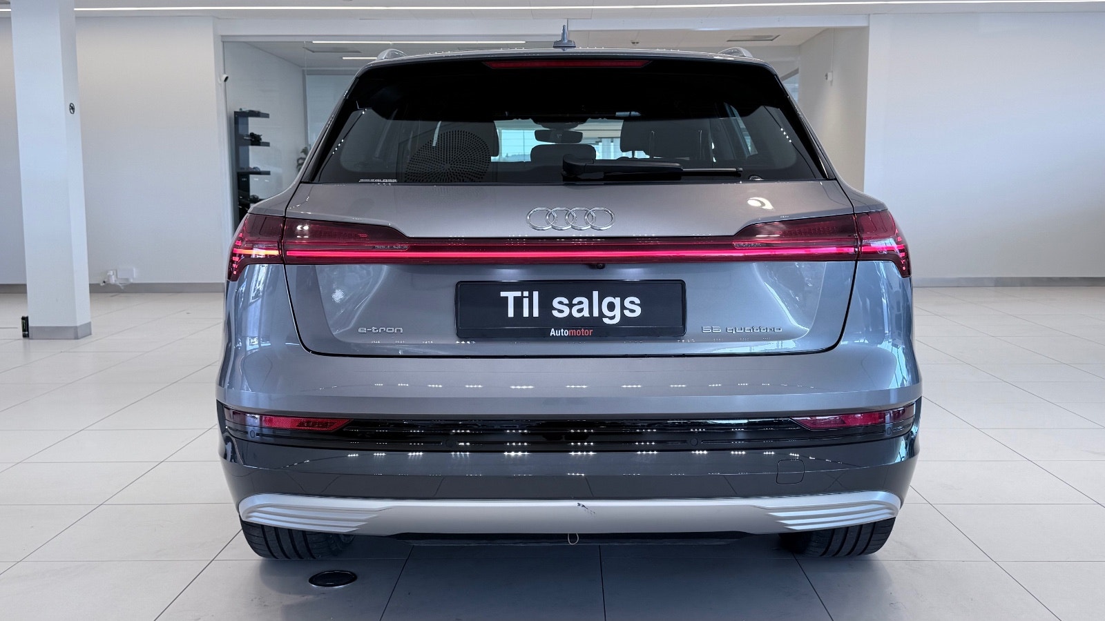 Hovedbilde av Audi e-tron