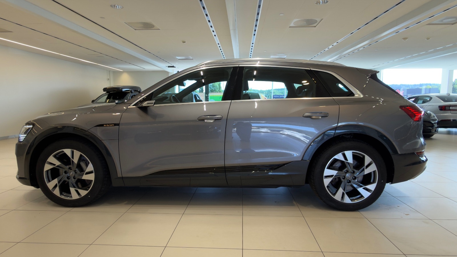 Hovedbilde av Audi e-tron