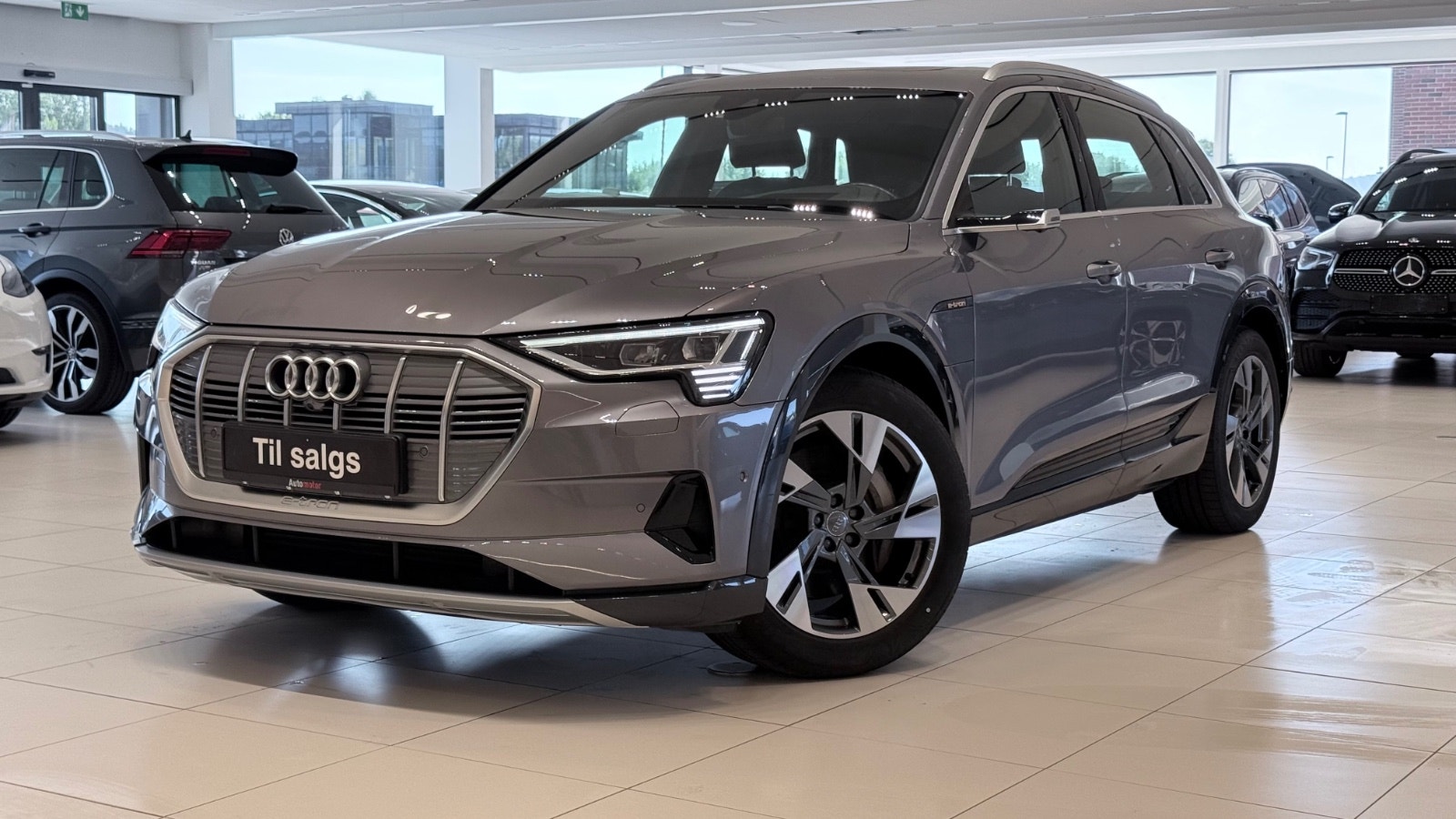 Hovedbilde av Audi e-tron