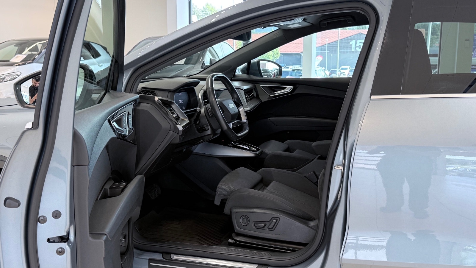 Hovedbilde av Audi Q4 e-tron