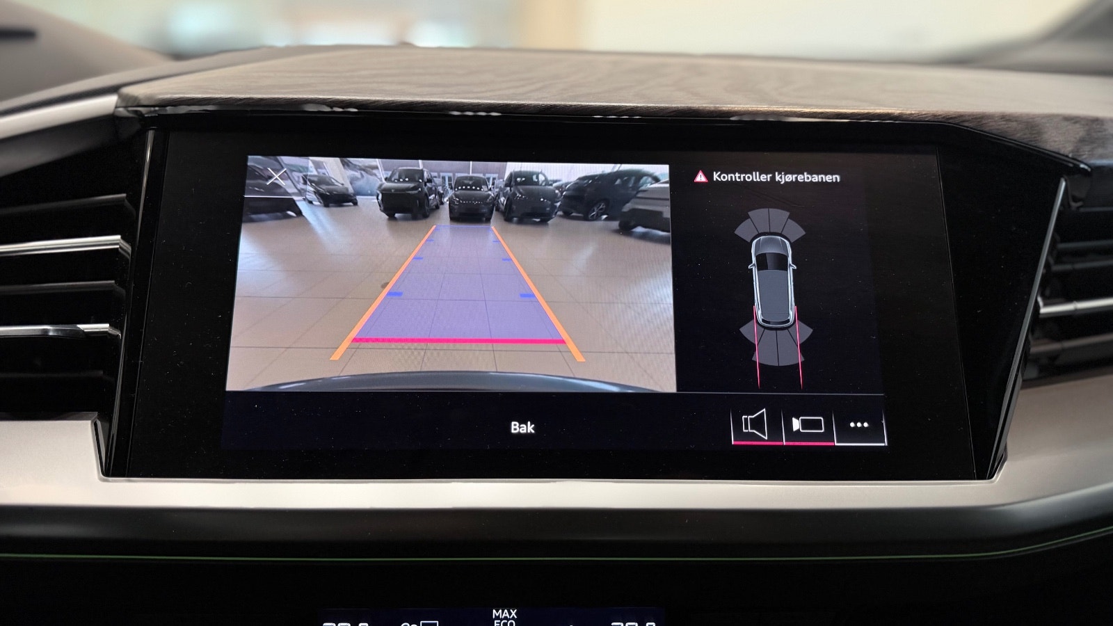 Hovedbilde av Audi Q4 e-tron