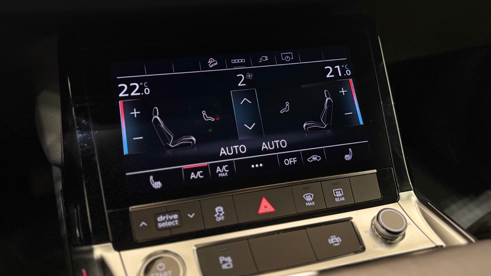 Hovedbilde av Audi e-tron