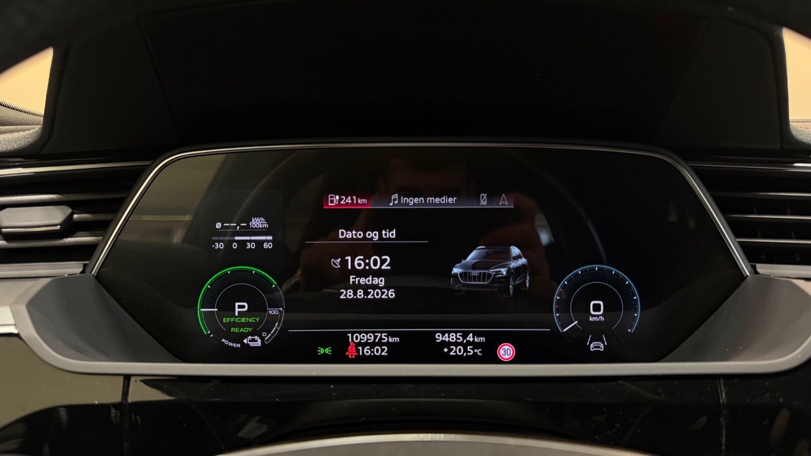 Hovedbilde av Audi e-tron