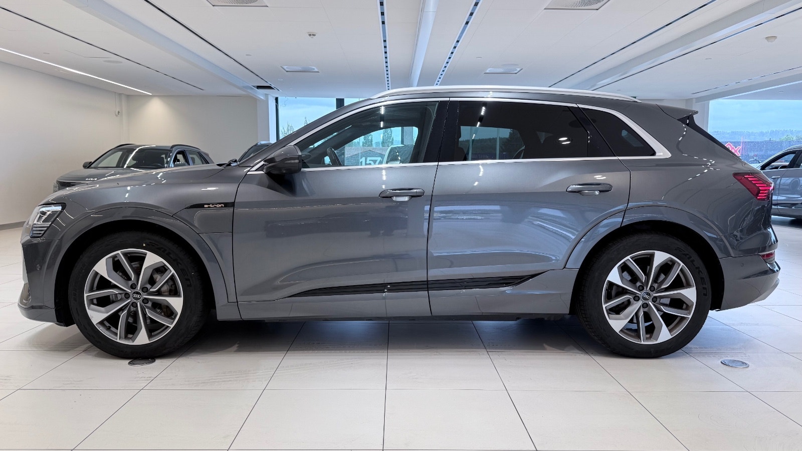 Hovedbilde av Audi e-tron