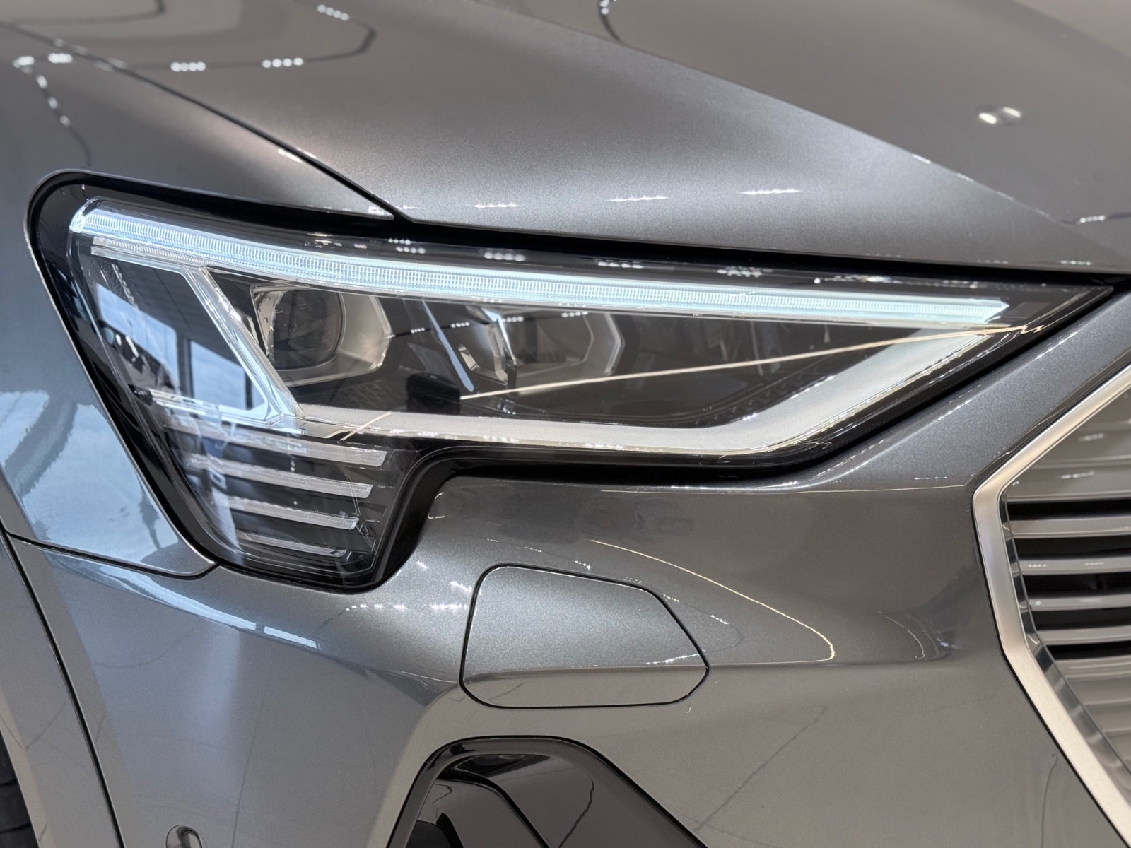 Hovedbilde av Audi e-tron