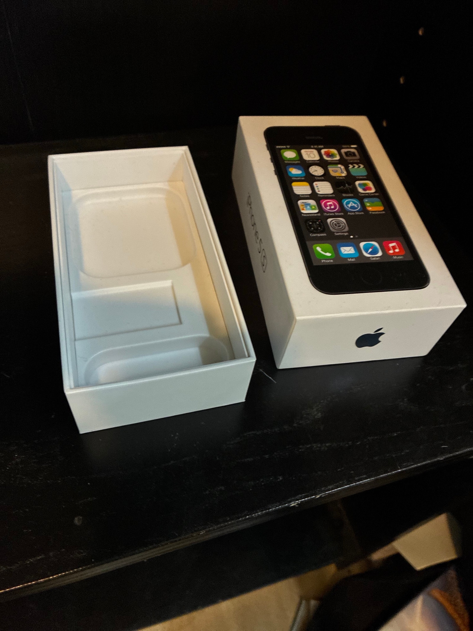 Apple iPhone 3GS 16GB og mer iPhone | FINN-torget