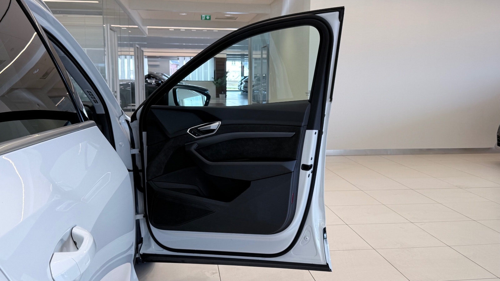 Hovedbilde av Audi e-tron